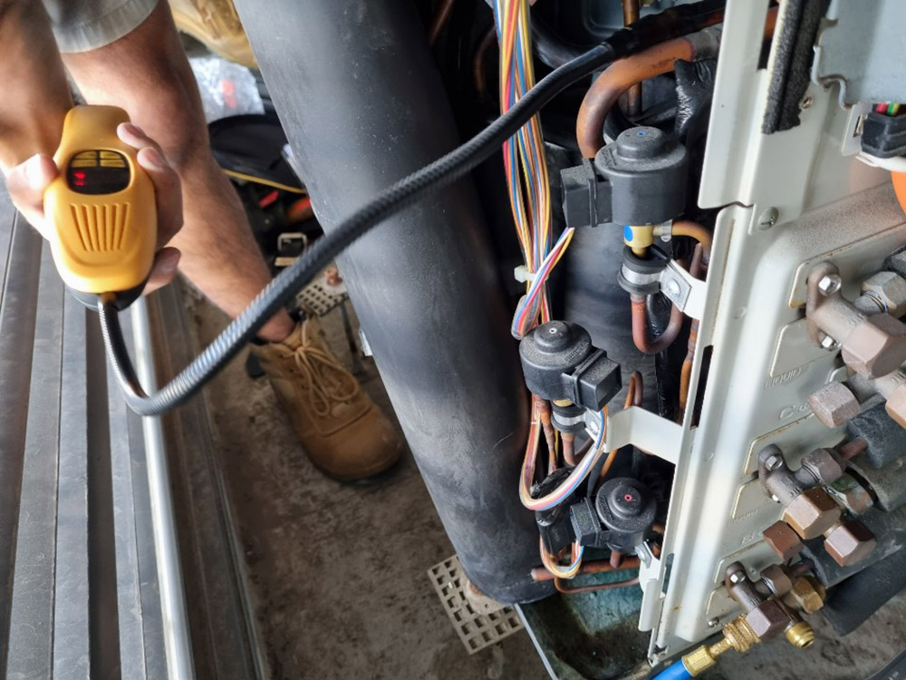 Air conditioning system inspected during a Swind service visit